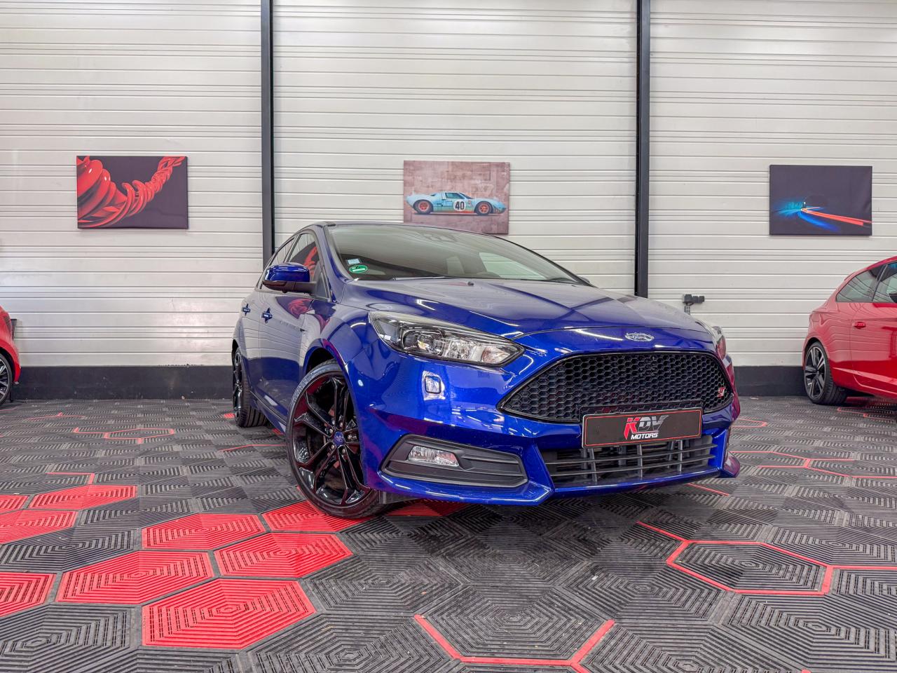 FORD FOCUS