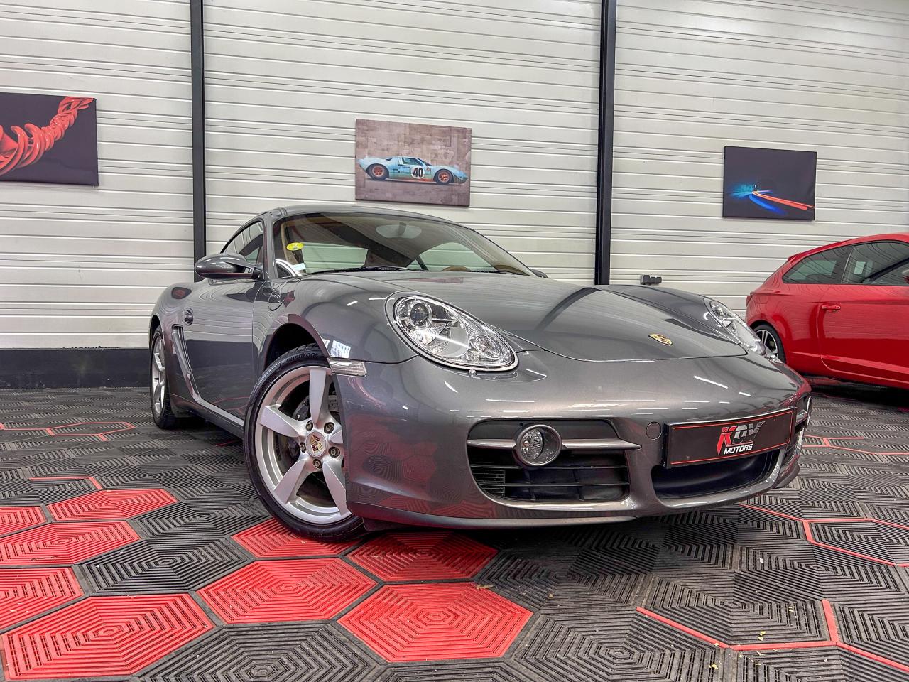 PORSCHE CAYMAN
