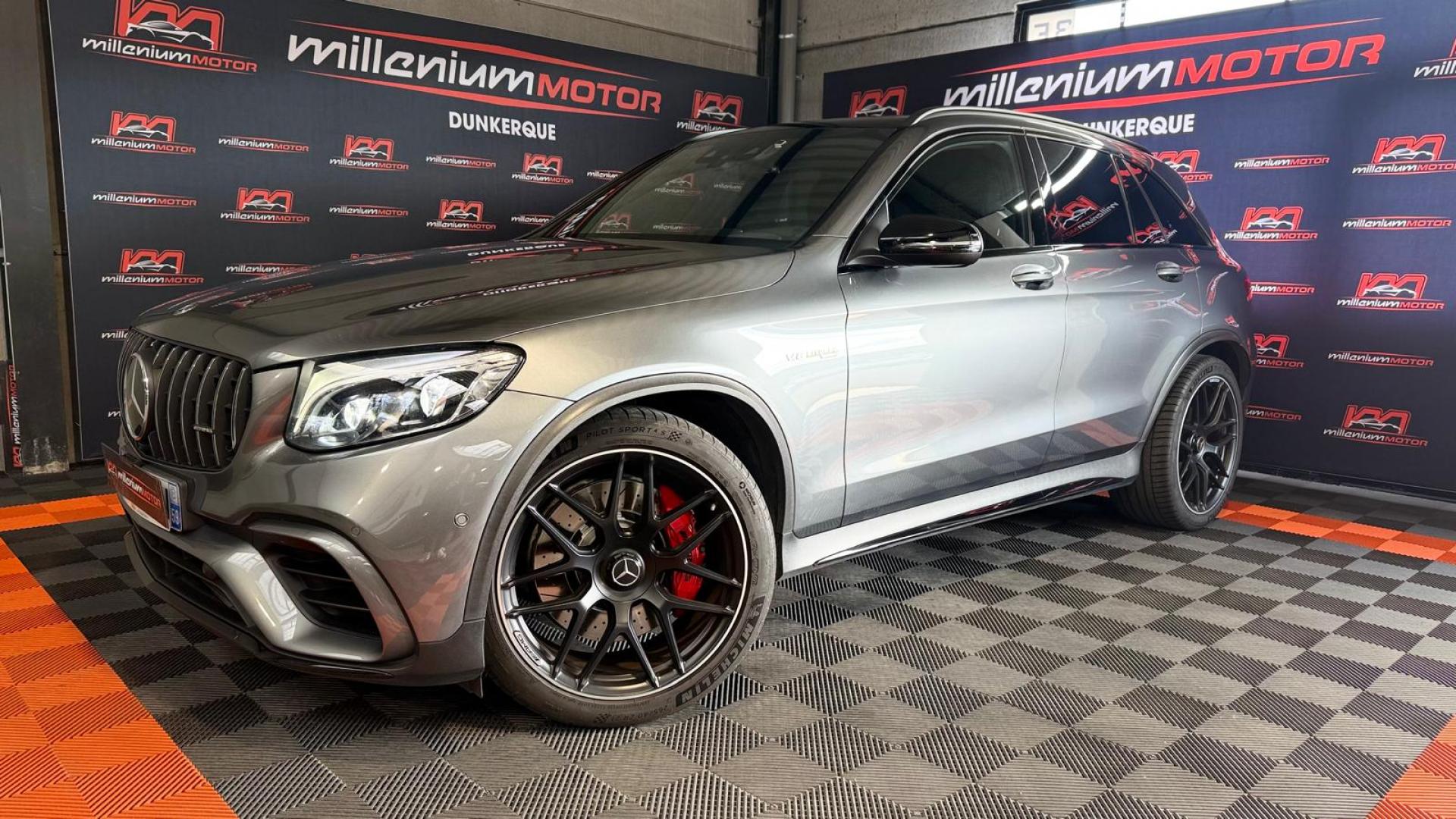 MERCEDES GLC