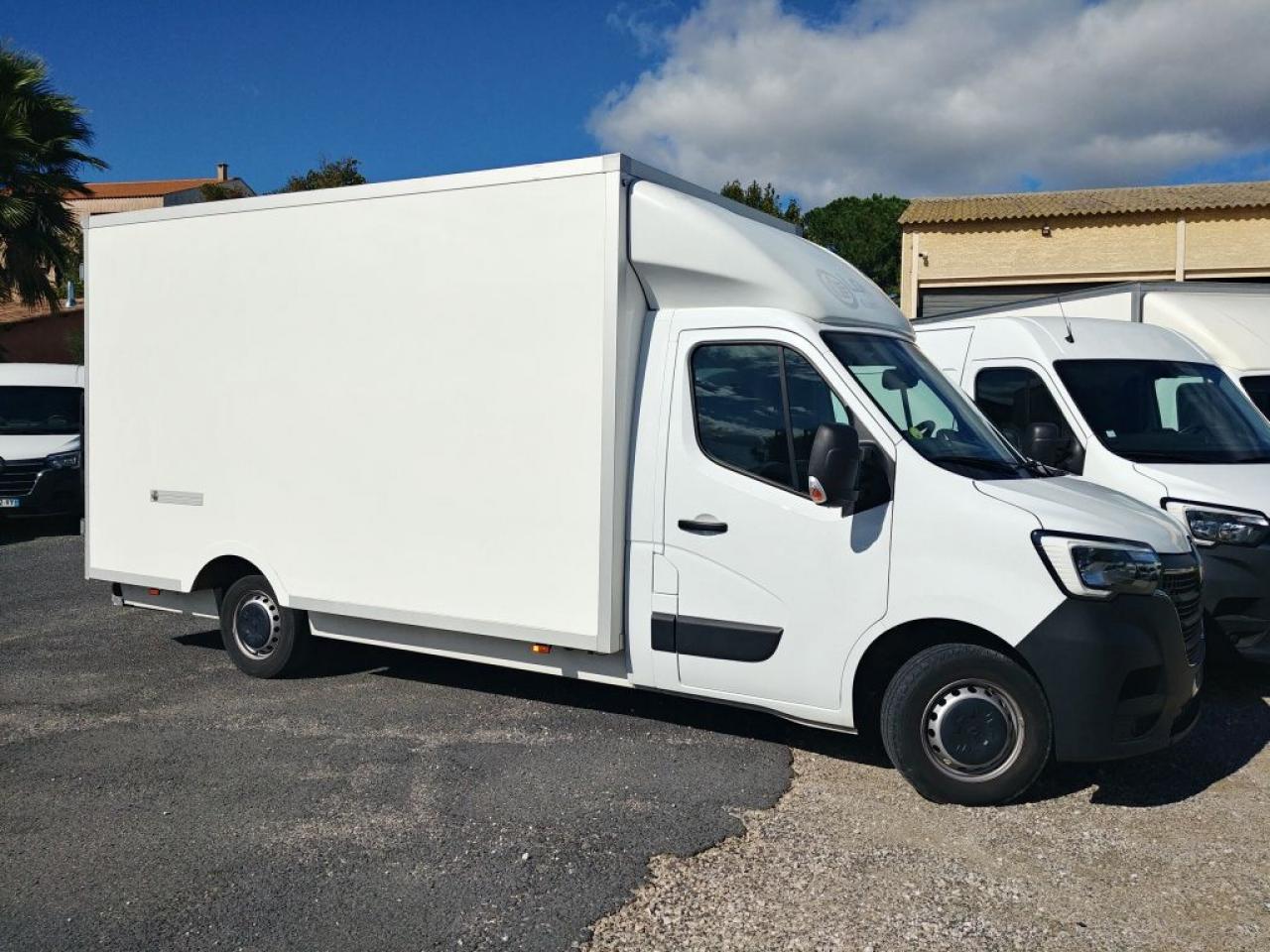 RENAULT MASTER