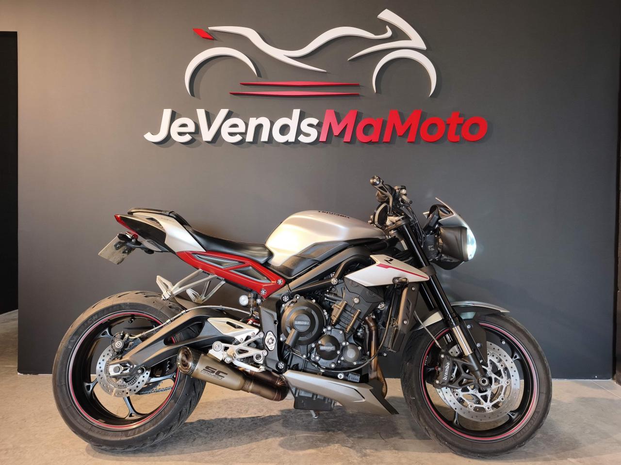 TRIUMPH STREET TRIPLE 765 R