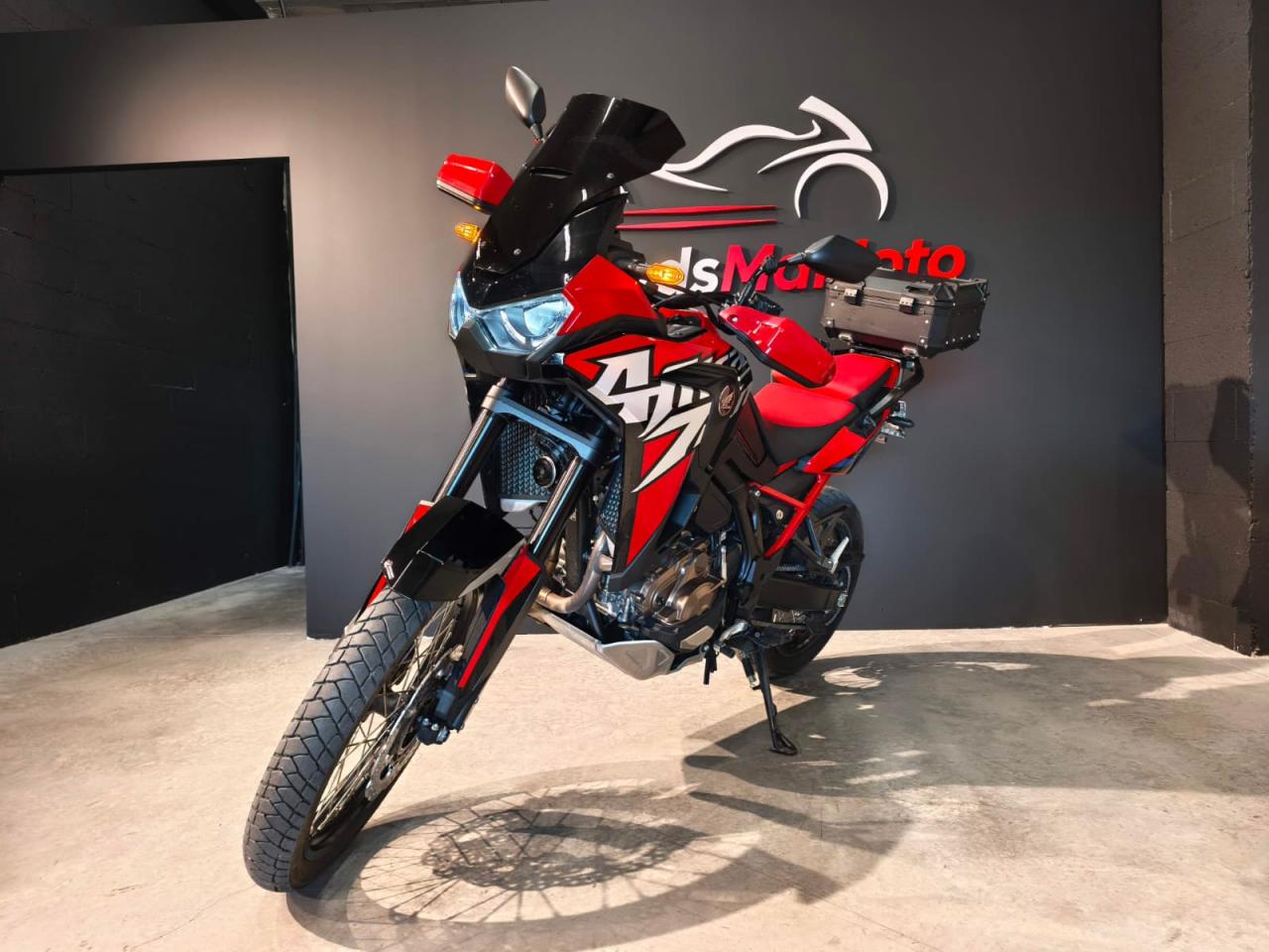 Thumbnail 5