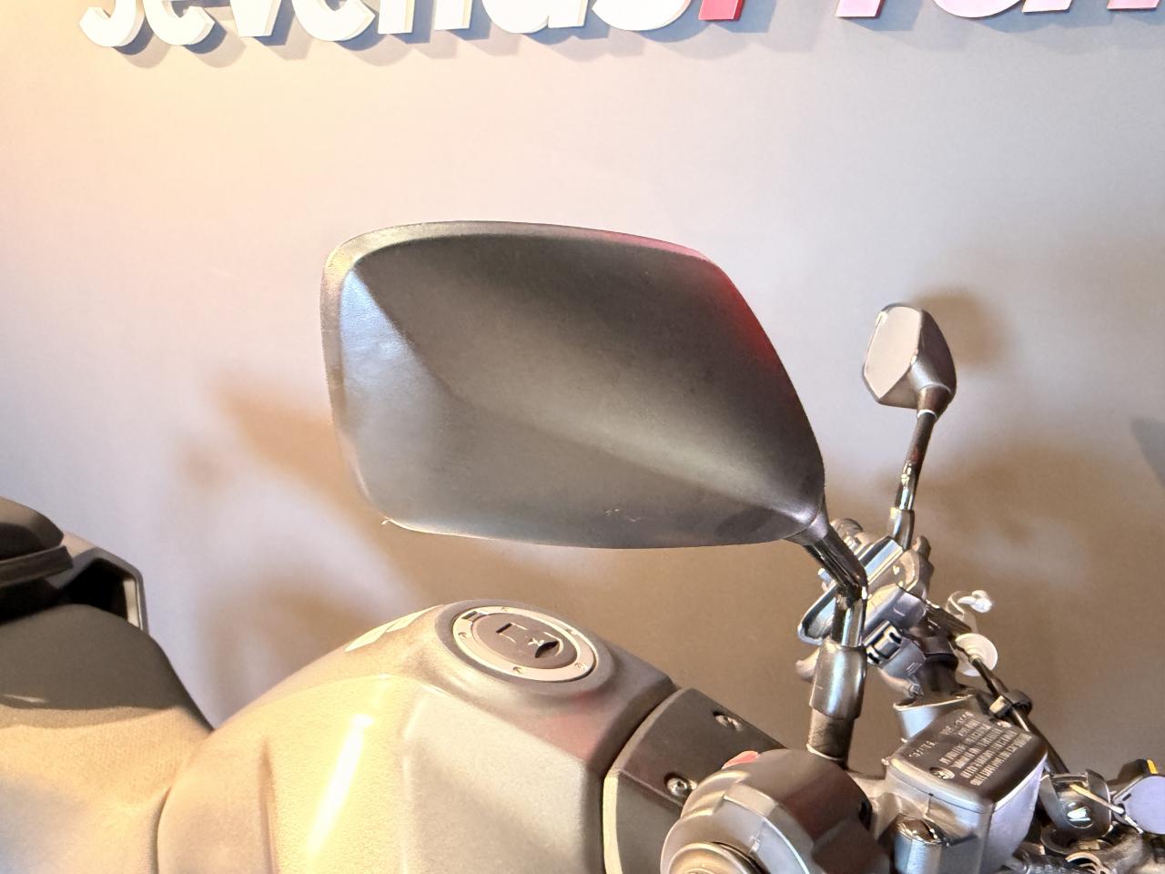 Thumbnail 33