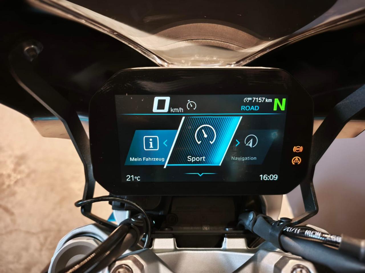 Thumbnail 11
