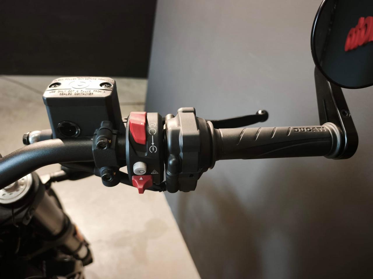 Thumbnail 16
