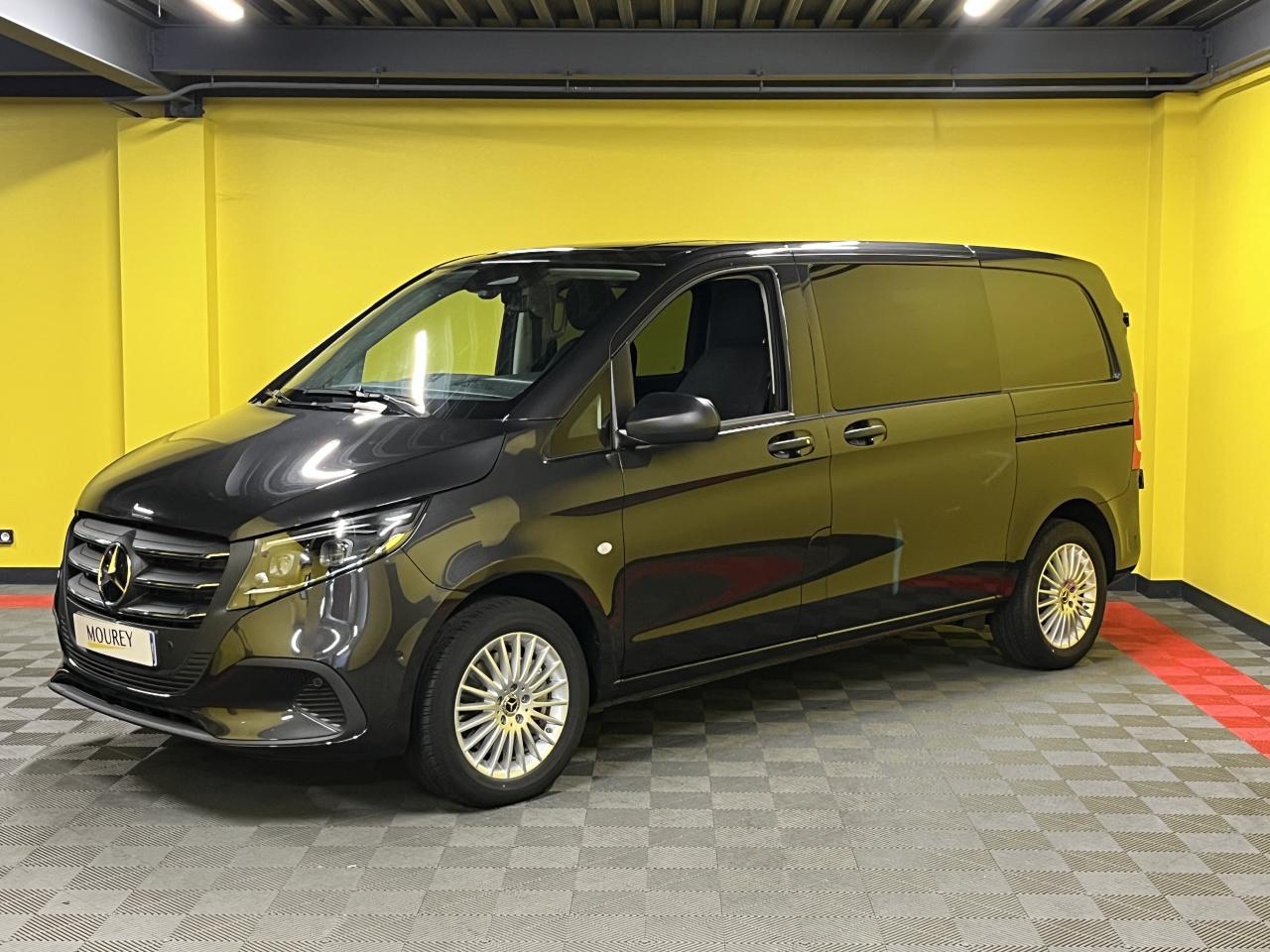 MERCEDES VITO