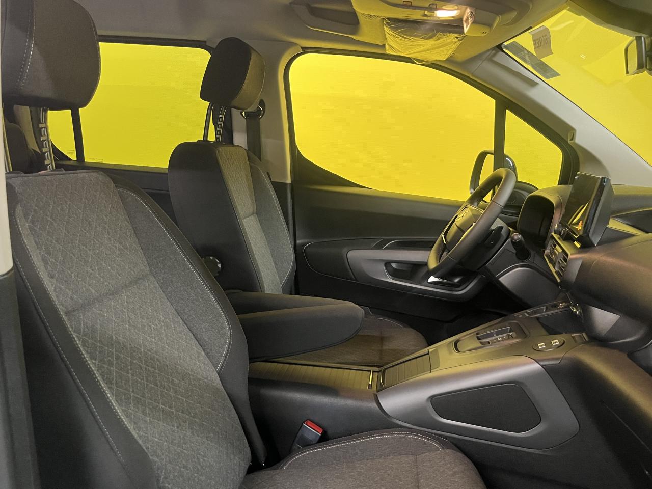 Thumbnail 12