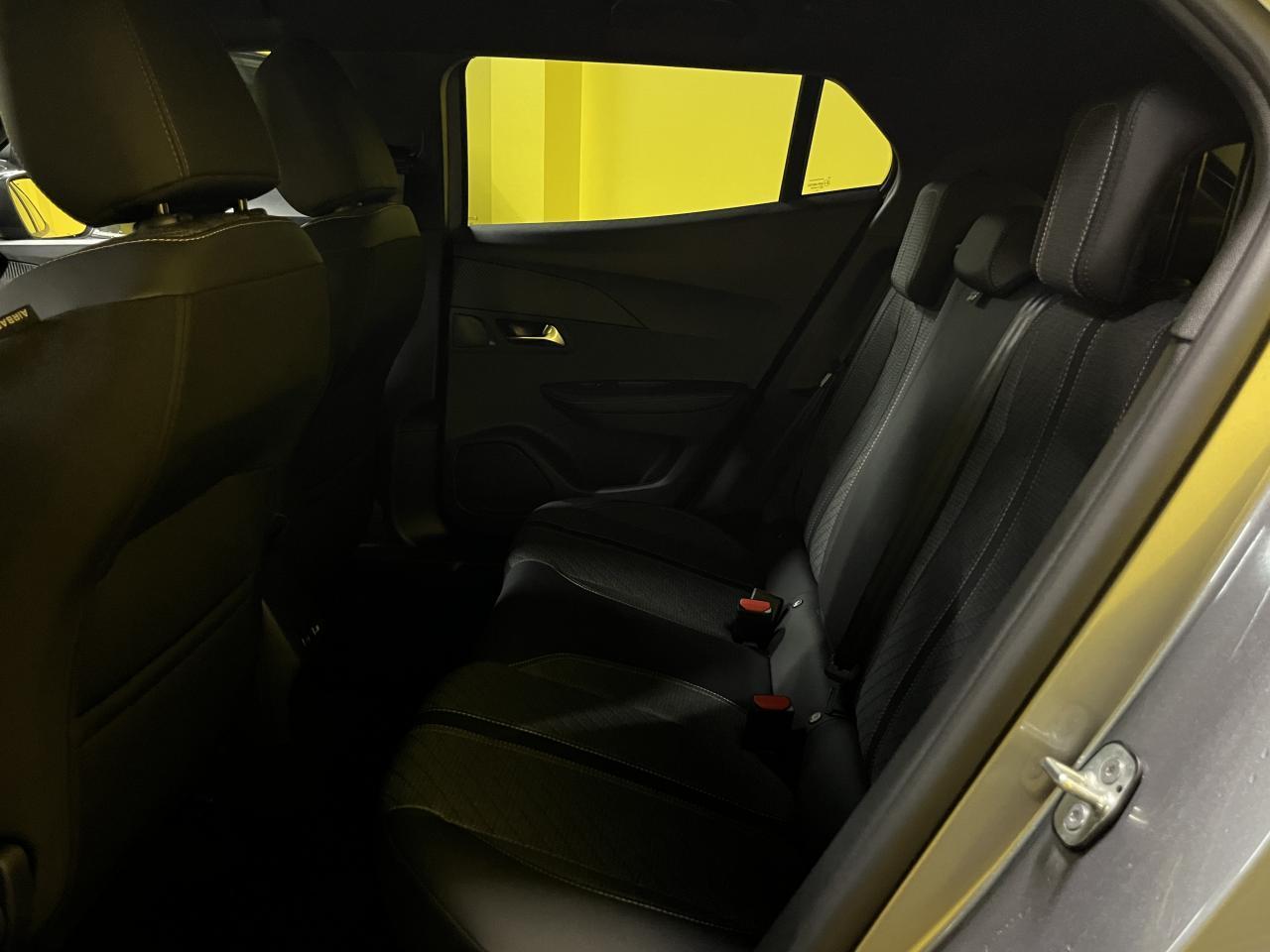 Thumbnail 36