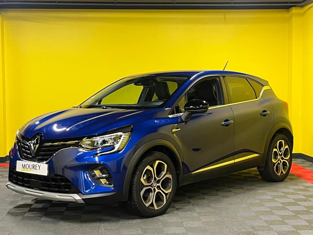 RENAULT CAPTUR