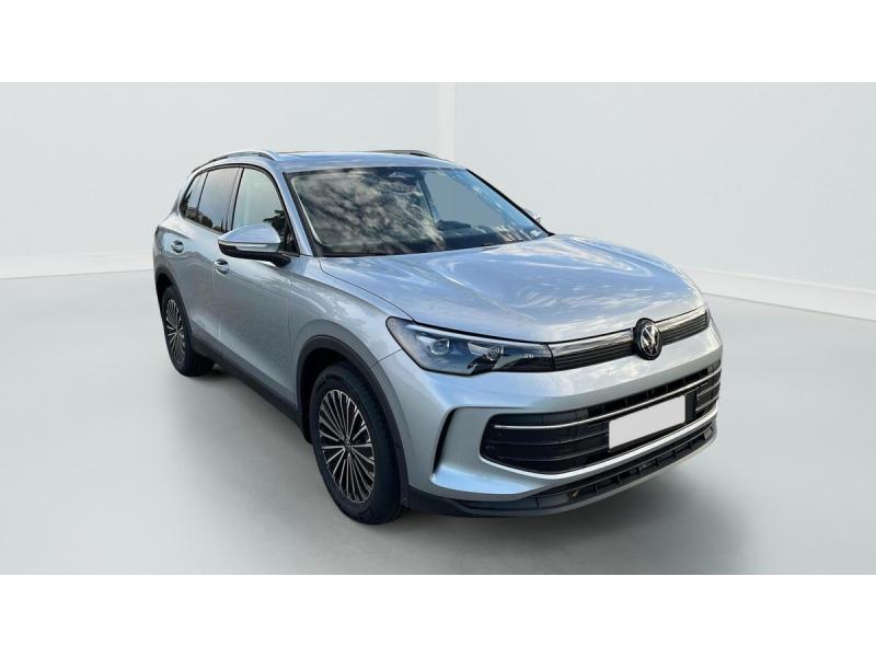 {marque}-{modele}-{version}