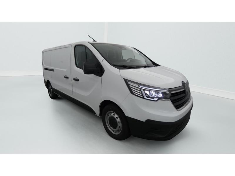 {marque}-{modele}-{version}