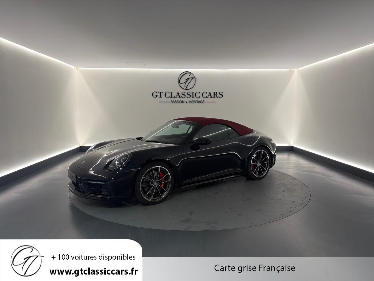 PORSCHE 911