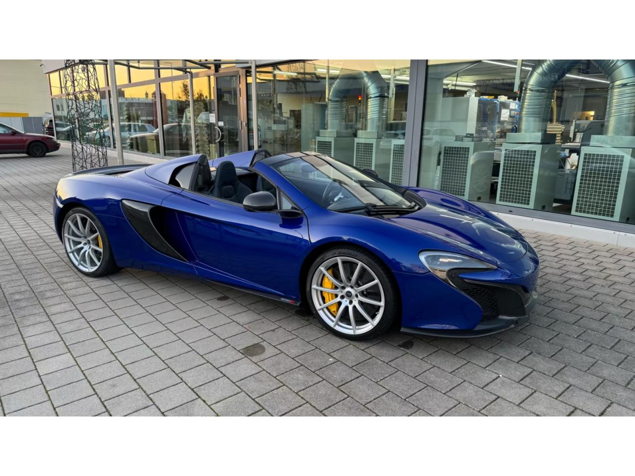 MCLAREN 650S Spider McLaren V8 3.8 650 ch