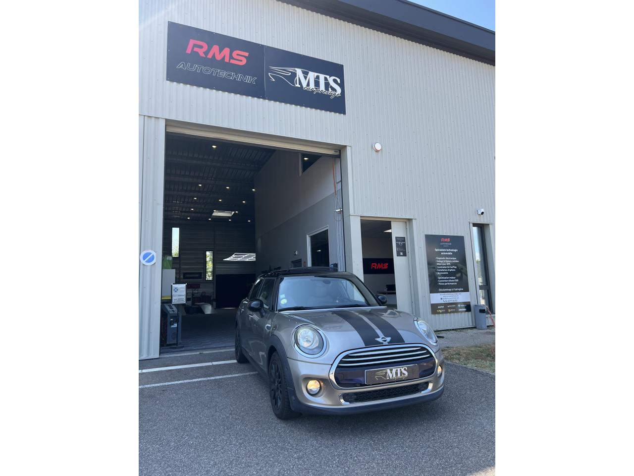 MINI MINI
