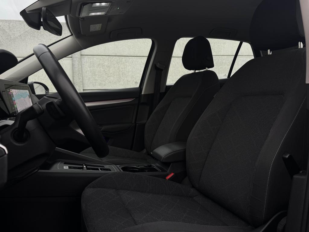 Volkswagen Golf VIII 2.0 TDI 115ch DSG7  Life Business - photo 10