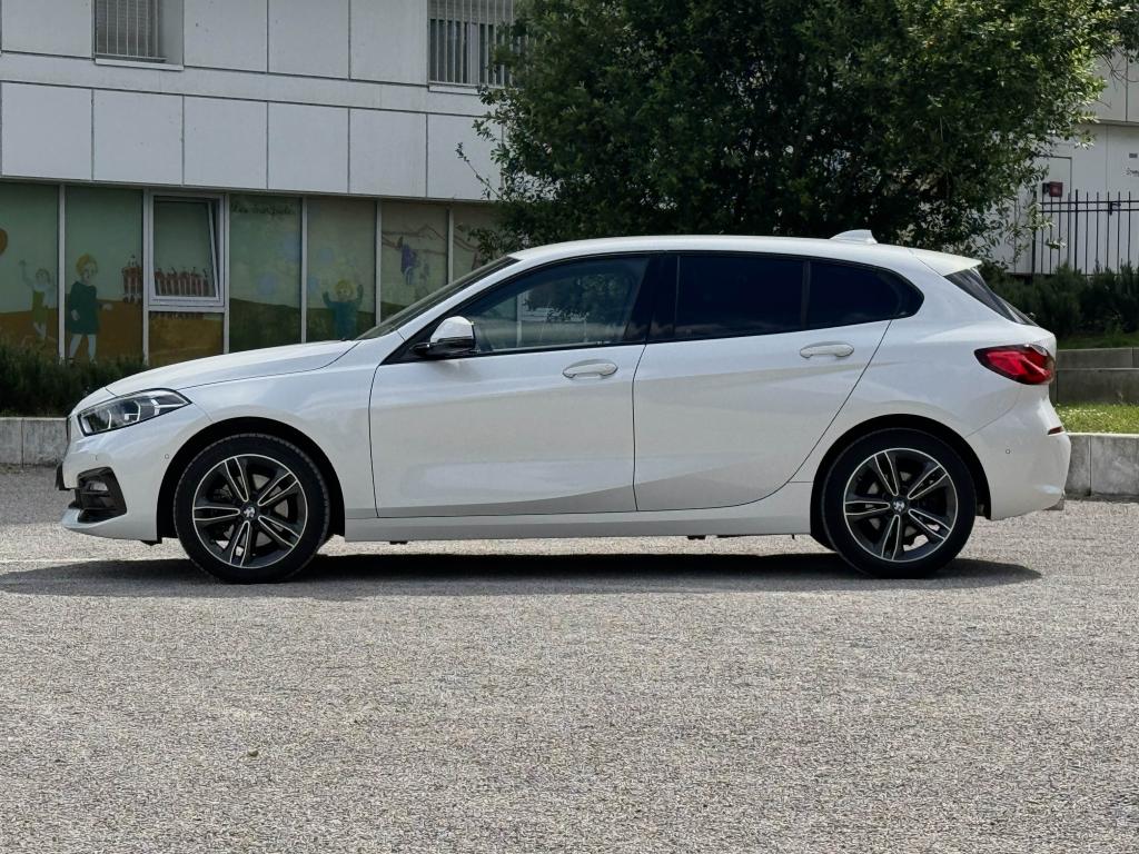 BMW Série 1 118iA 136 Ch Edition Sport DKG 7 - photo 2