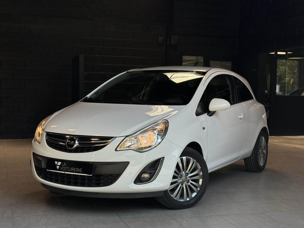 OPEL CORSA 1.2i Twinport  D BERLINE Graphite PHASE 2