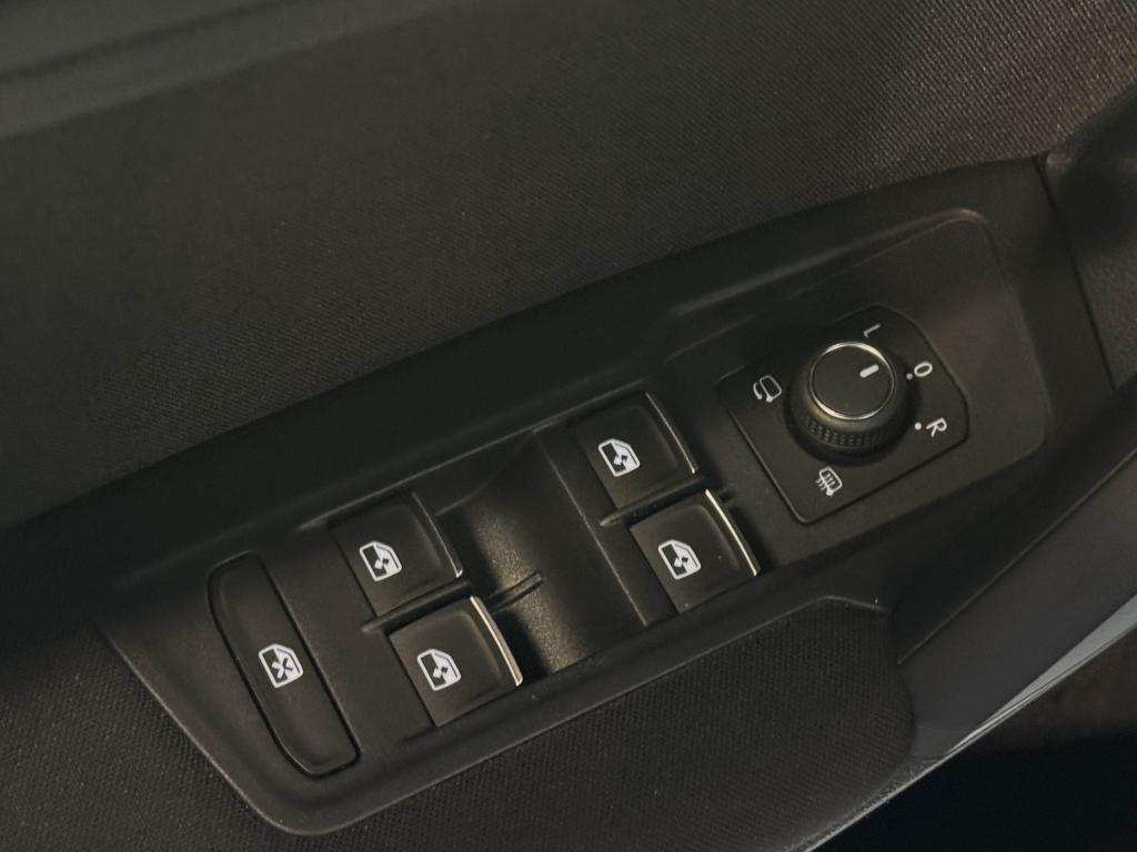 Volkswagen Tiguan 1.4 eHybrid 245 DSG6 Life Business PHASE 2 - photo 30