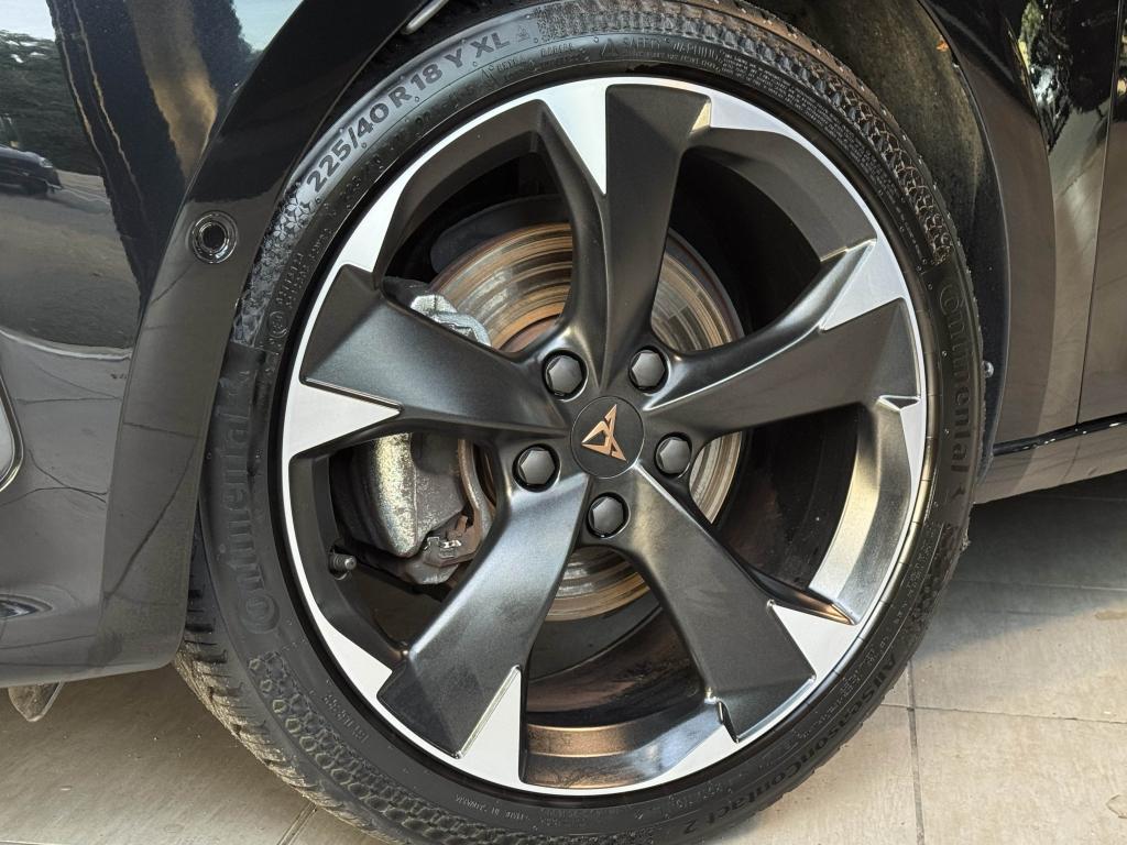 Cupra Leon ST 1.5 eTSI 150 DSG7 V - photo 9