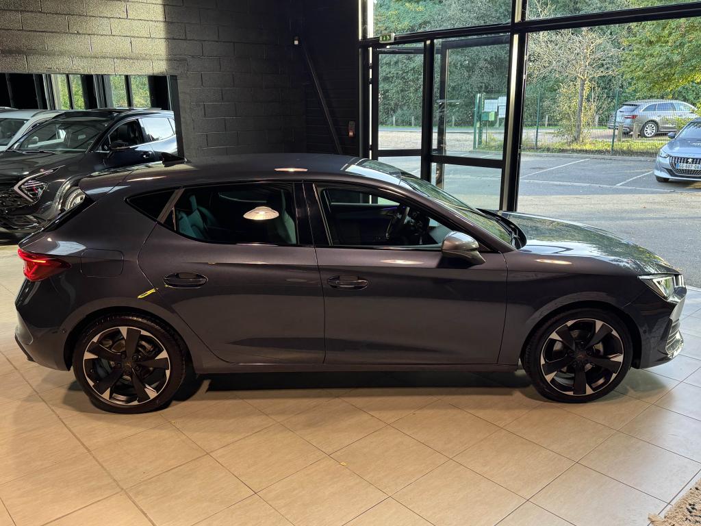 Cupra Leon 1.5 eTSI 150 DSG7 V - photo 6