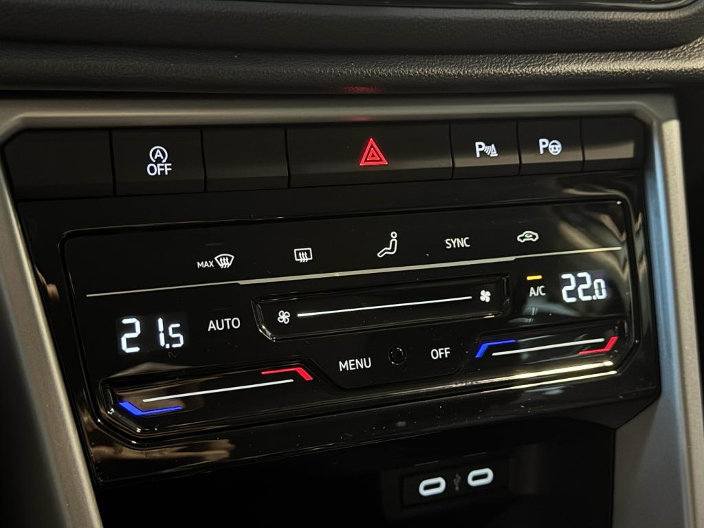 Volkswagen T-roc 1.5 TSI Evo 150 DSG7 Life PHASE 2 - photo 27
