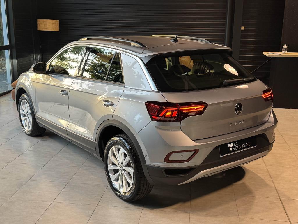 Volkswagen T-roc 1.5 TSI Evo 150 DSG7 Life PHASE 2 - photo 3