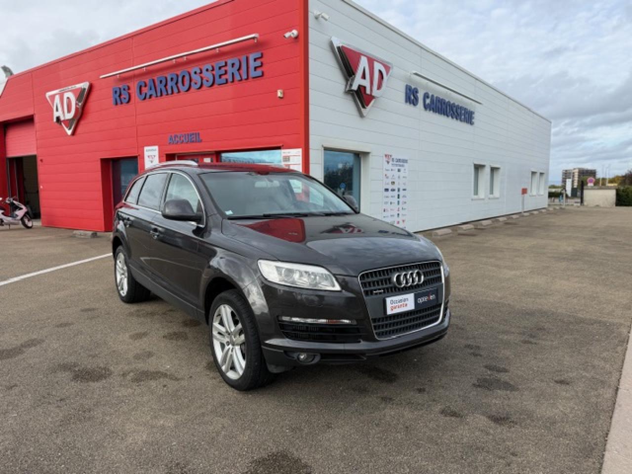 AUDI Q7