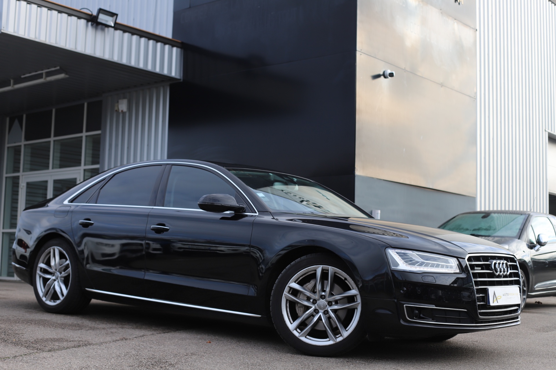 Audi A8 V6 3.0 tdi 262 dpf clean diesel tiptronic 8 quattro avus extended
