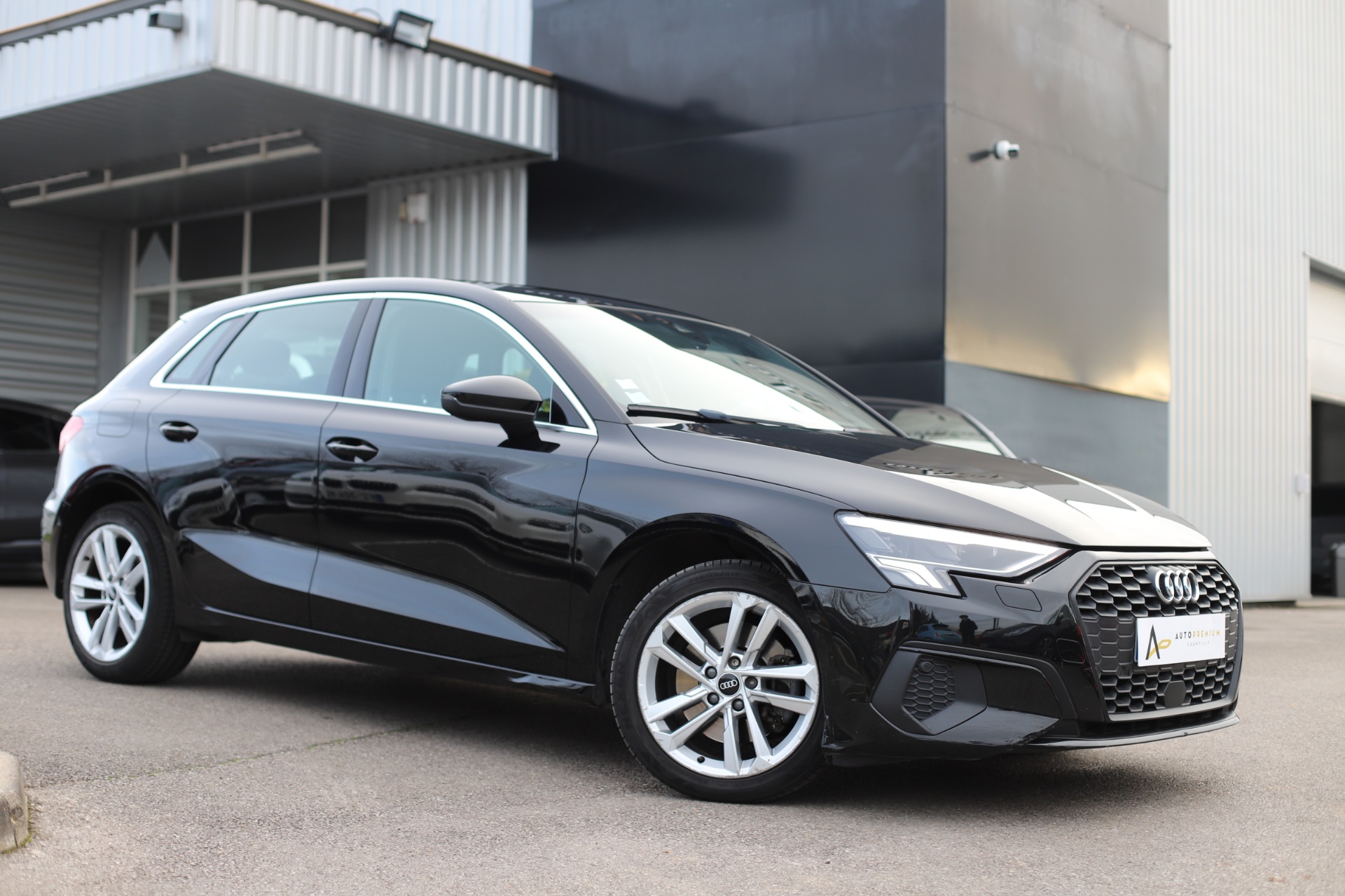 Audi A3 sportback 30 tfsi mild hybrid 110 s tronic 7 business line