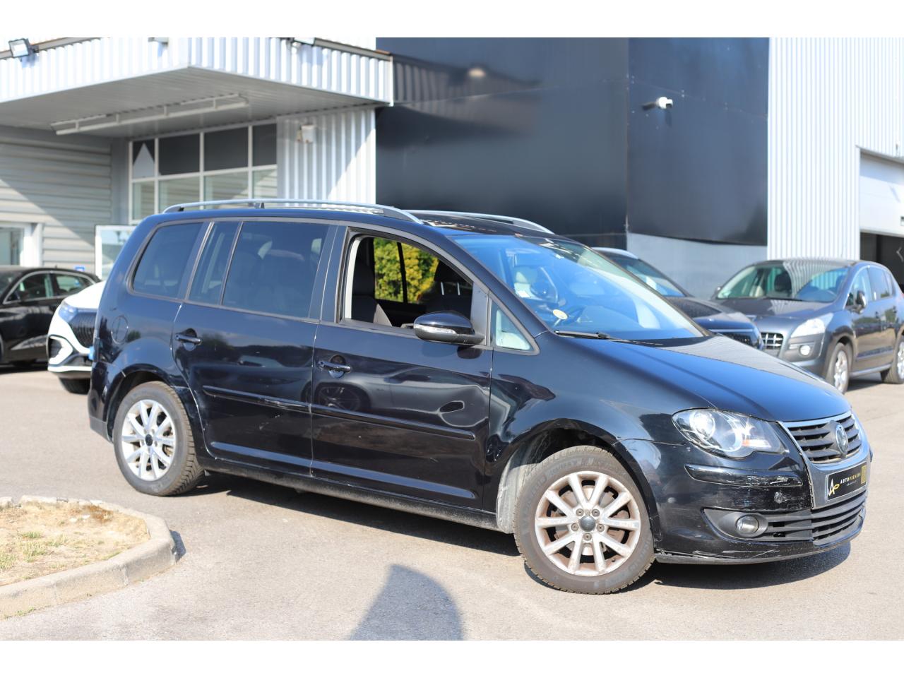 VOLKSWAGEN TOURAN 2.0 16V TDI - 140  Freestyle 7pl - GARANTIE 12 MOIS