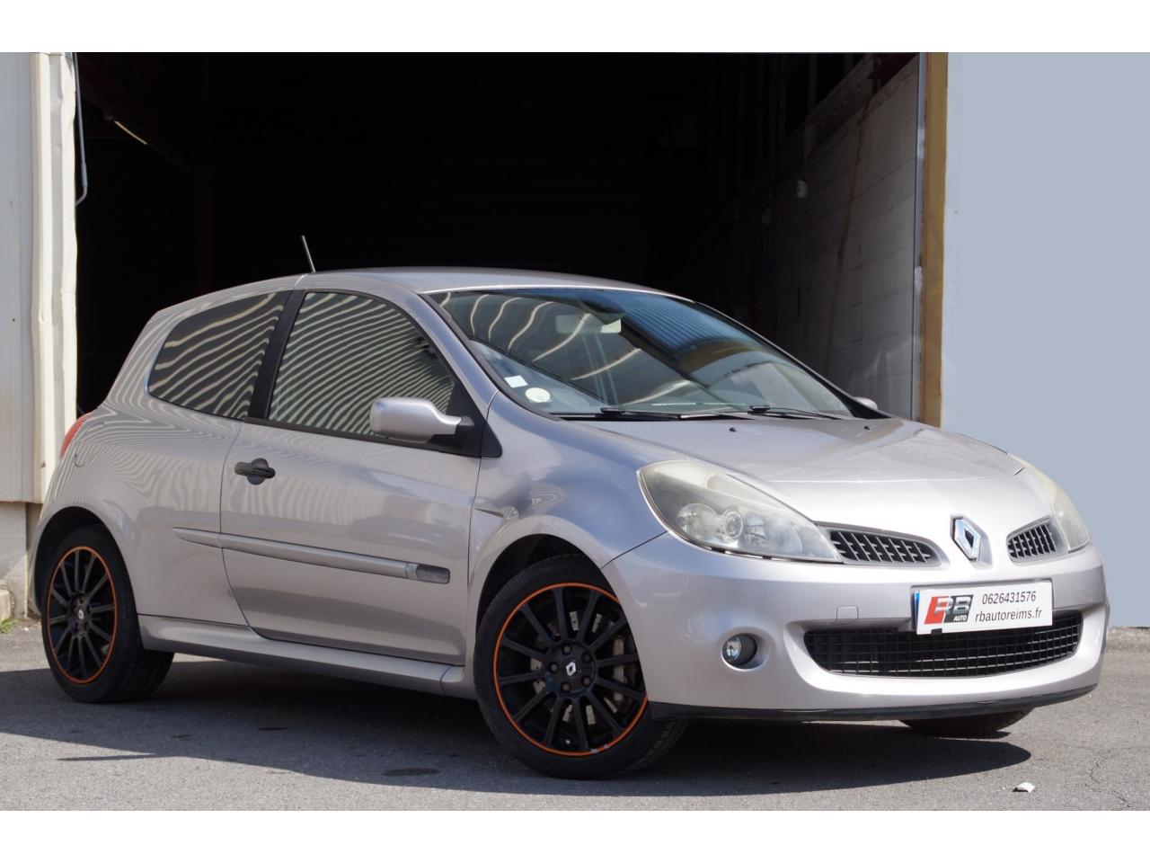 RENAULT CLIO