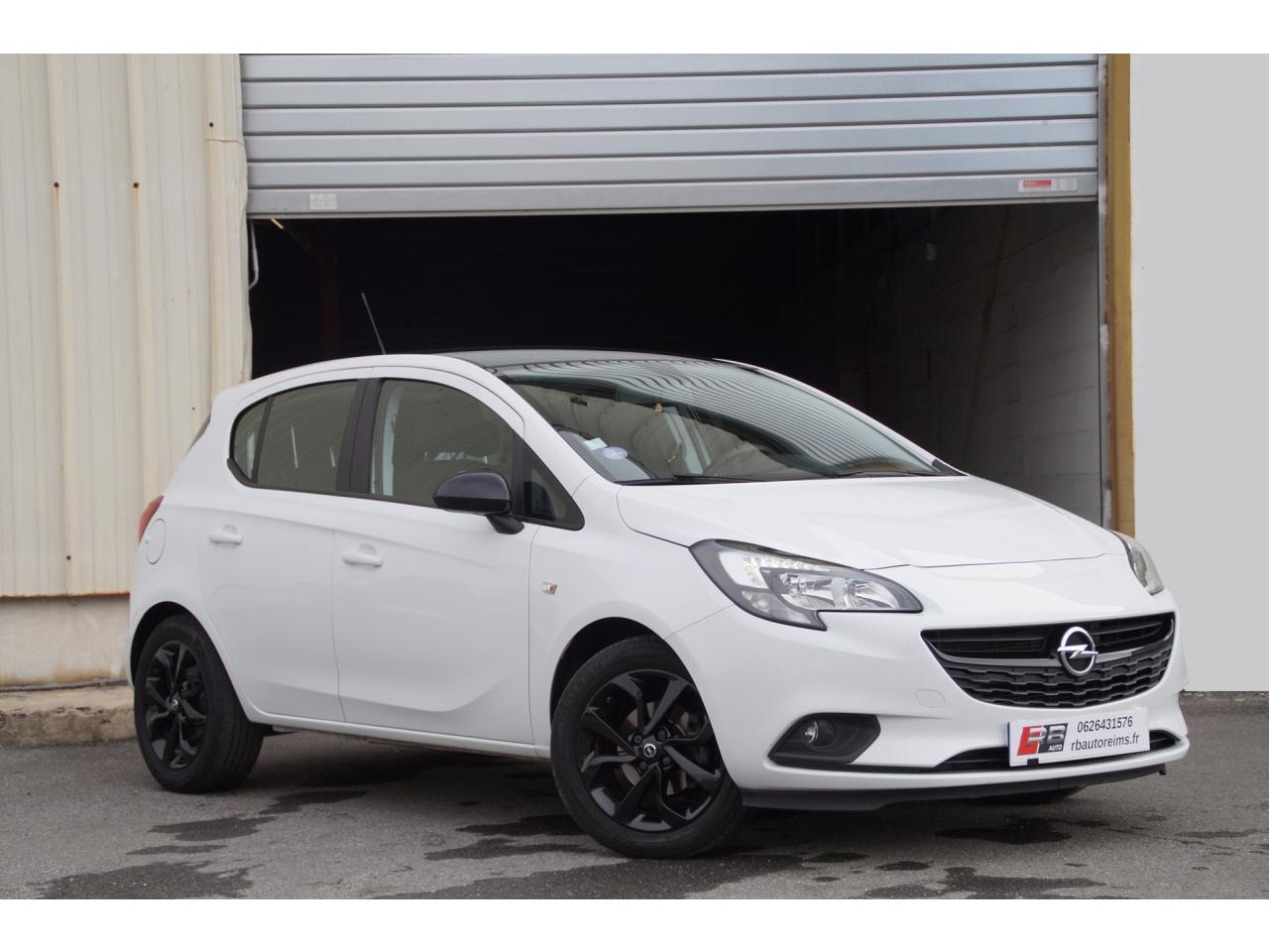 OPEL CORSA 1.4i - 90 S&S  E BERLINE Black Edition