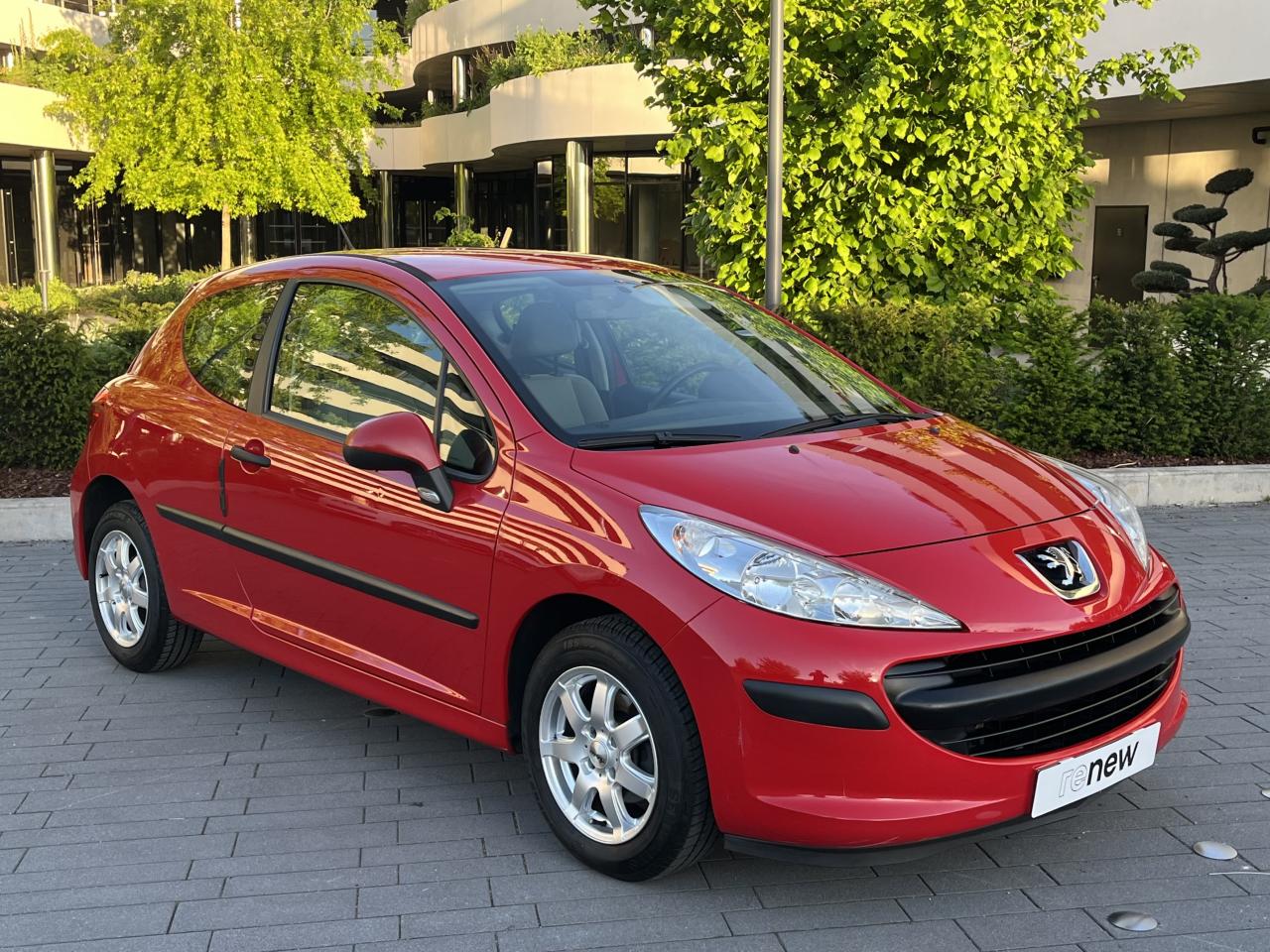 PEUGEOT 207 1.4i  BERLINE Urban PHASE 1
