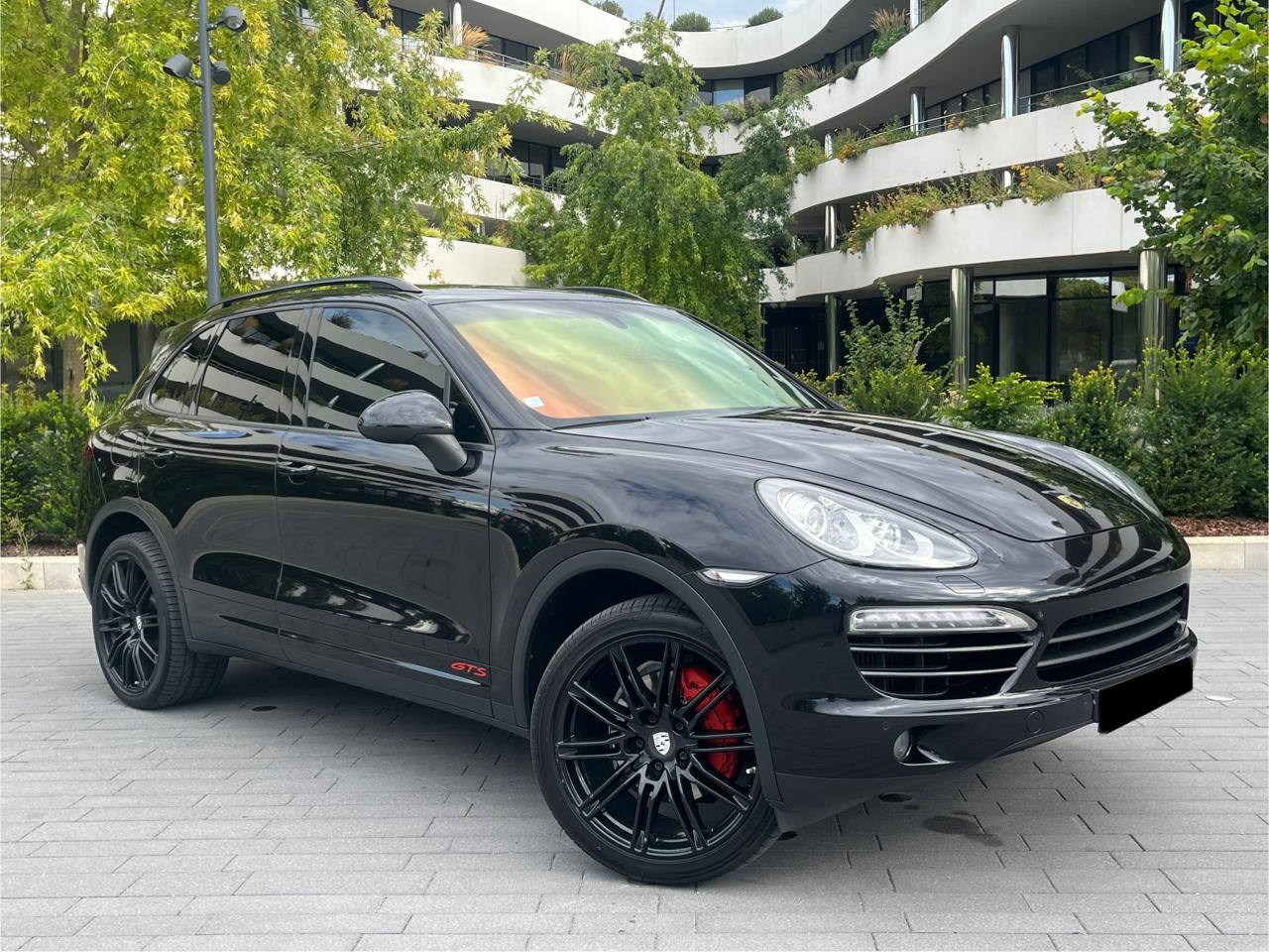 PORSCHE CAYENNE