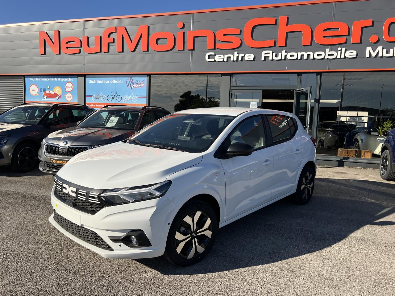 DACIA SANDERO