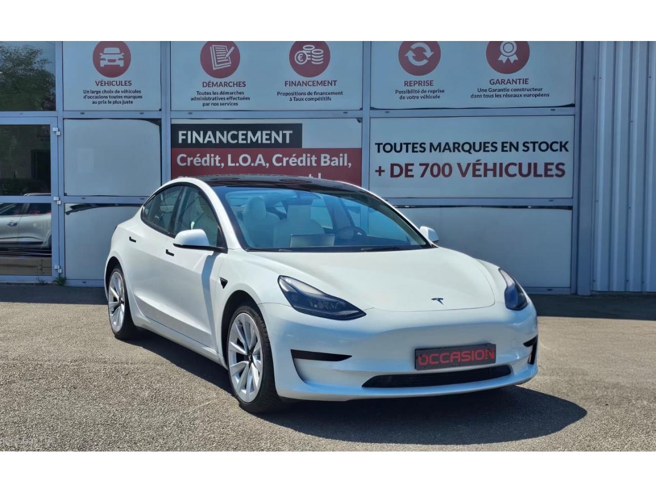TESLA MODEL 3 Standard Plus Propulsion MY22 283cv Autonomie 491KM Soh 94% + Autopilot amélioré