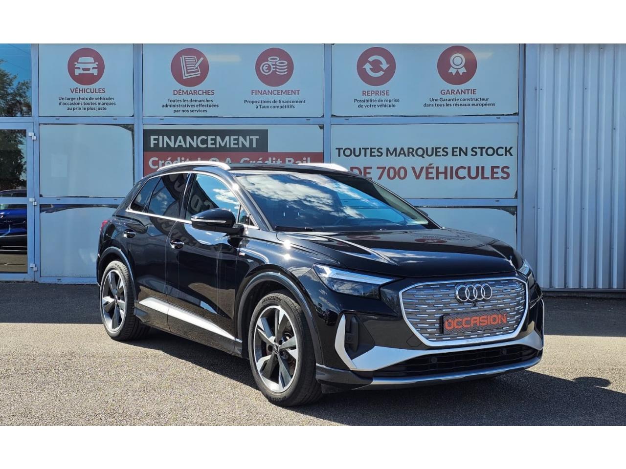 AUDI Q4 E-TRON