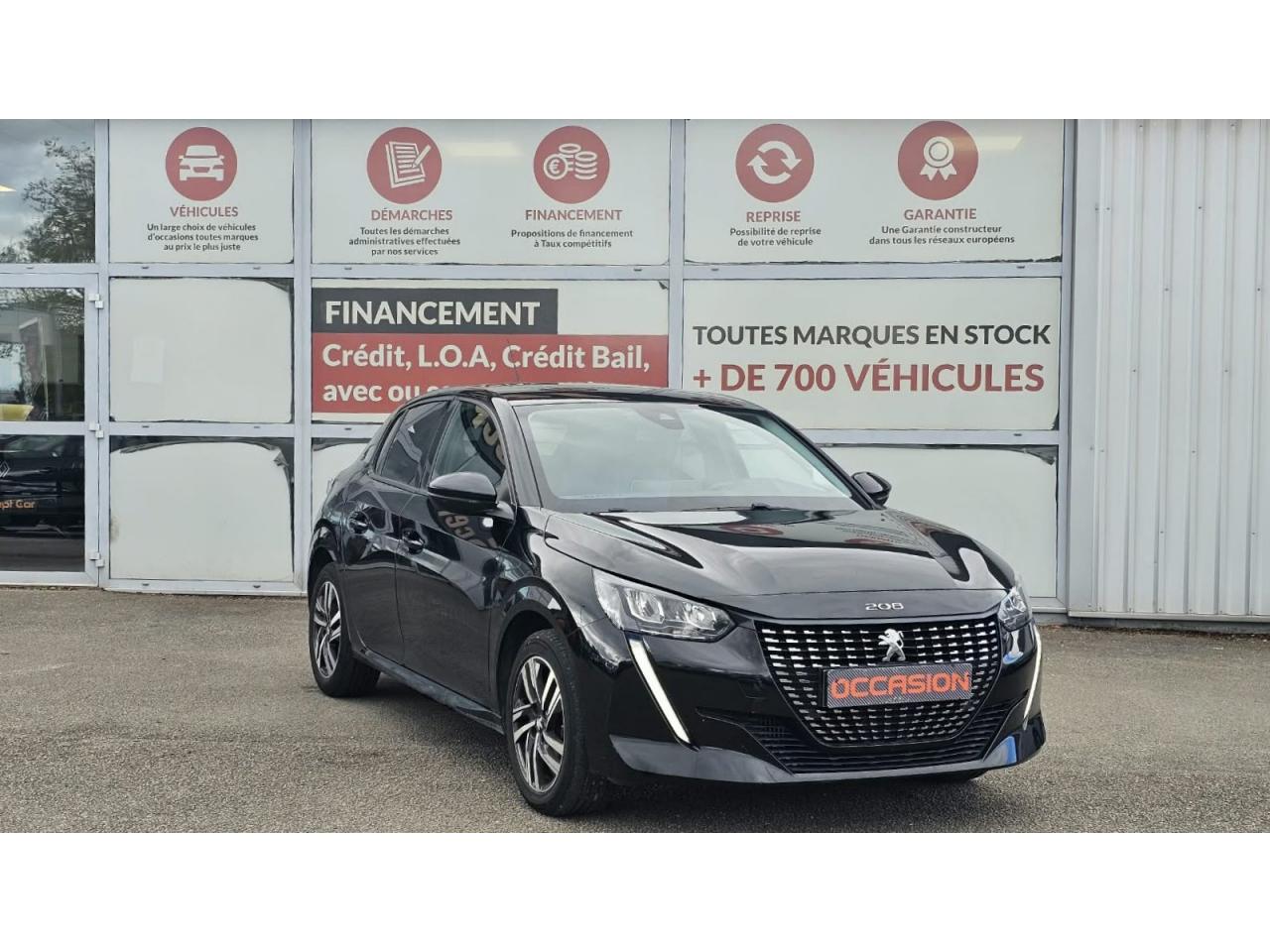 PEUGEOT 208