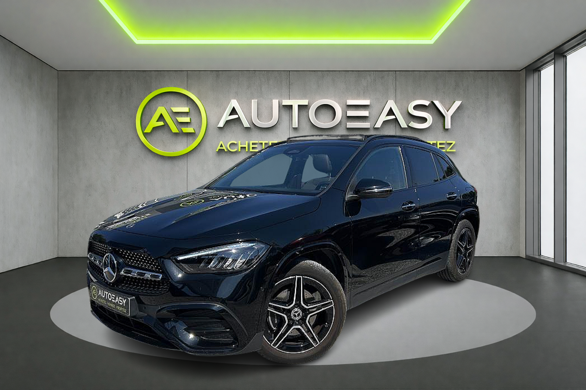 MERCEDES GLA