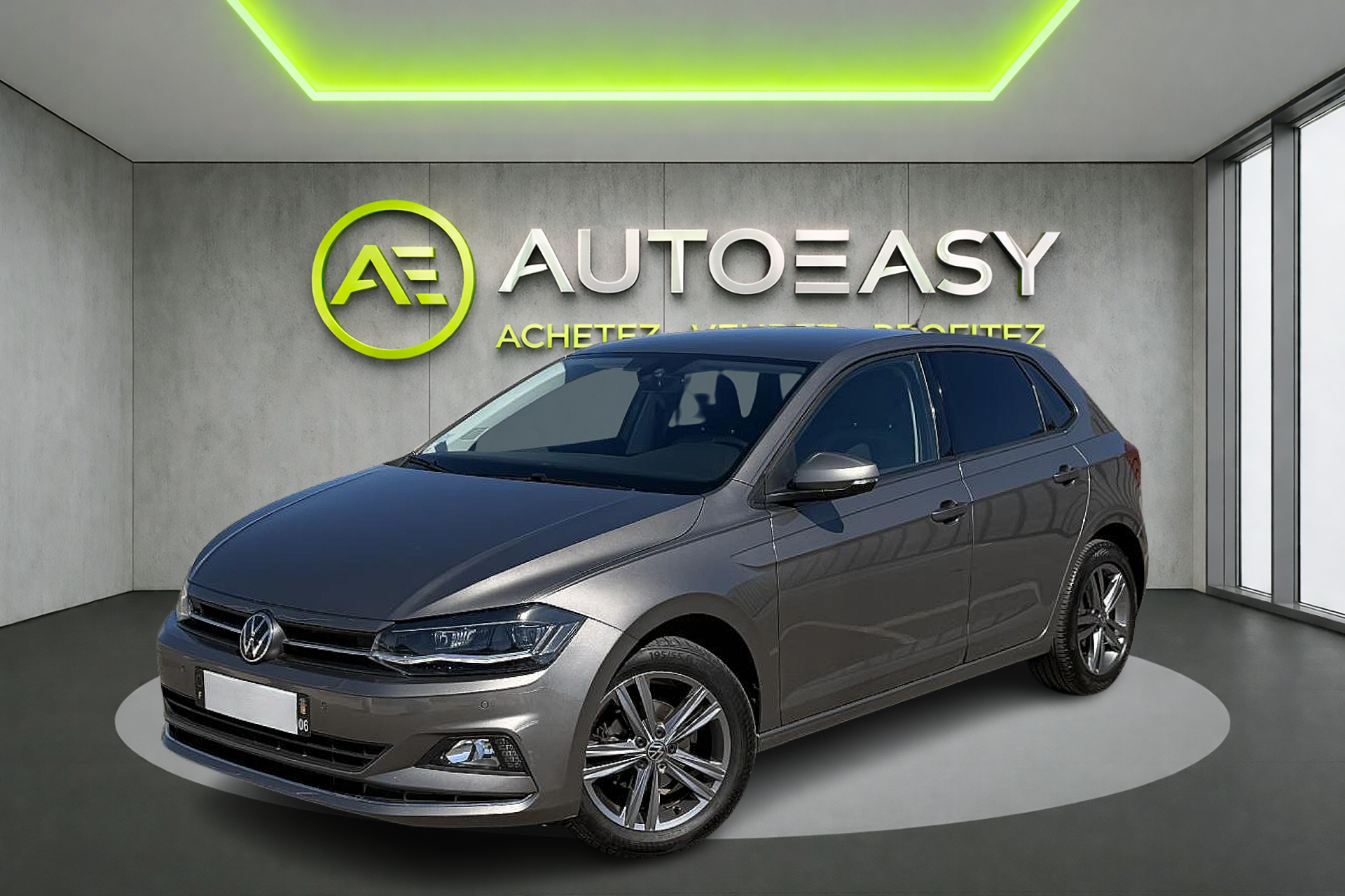VOLKSWAGEN POLO