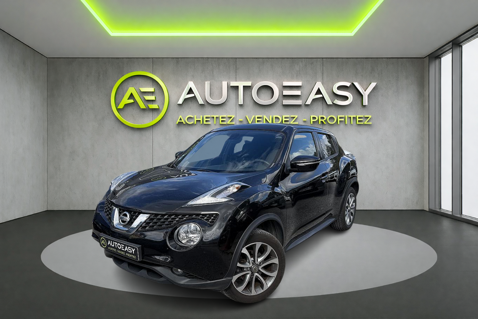 NISSAN JUKE