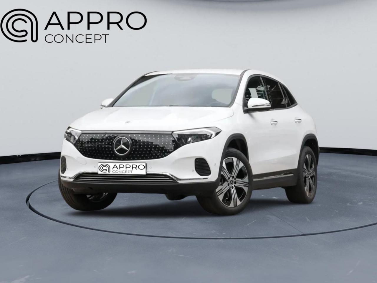 MERCEDES EQA