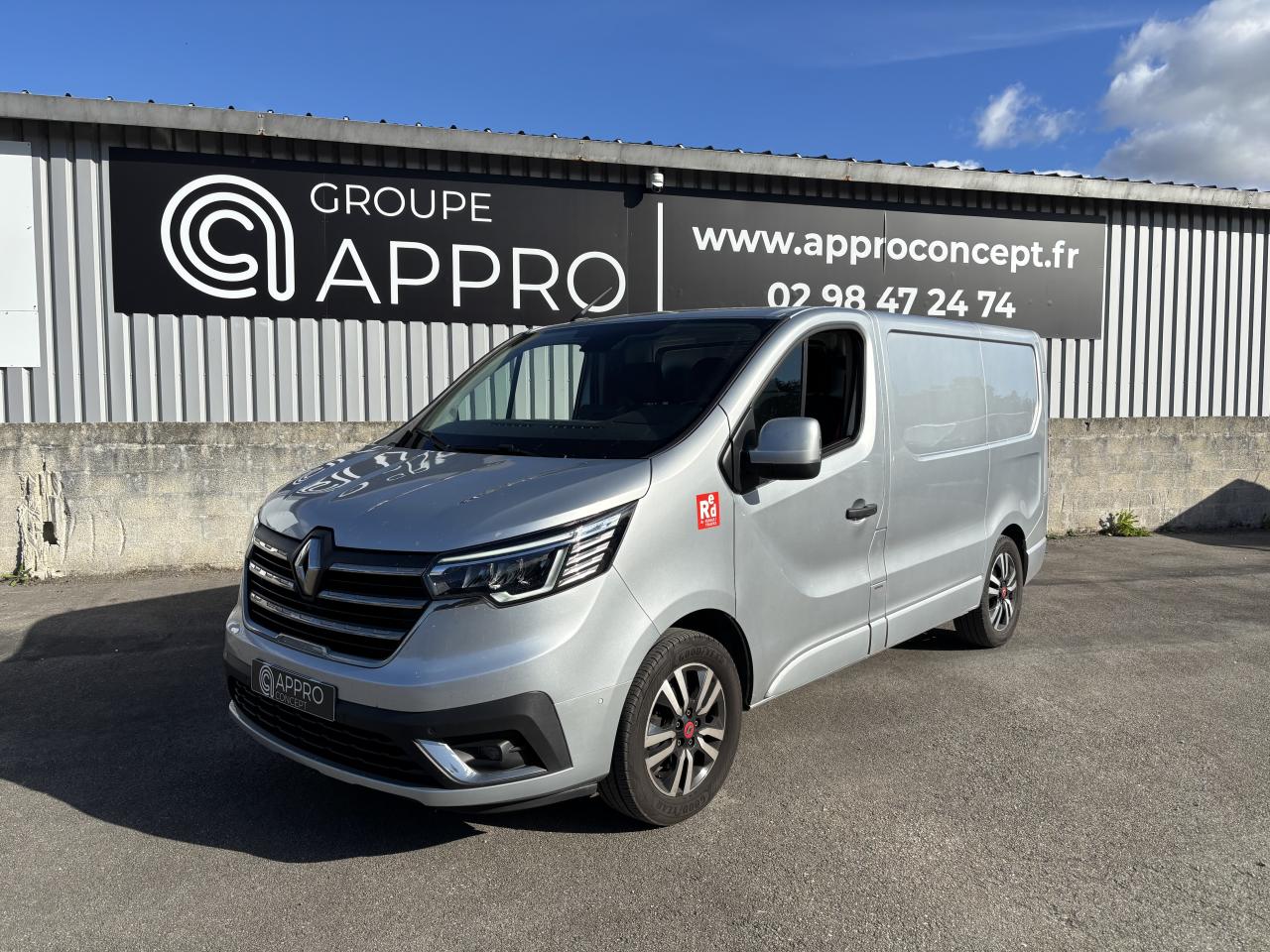 RENAULT TRAFIC