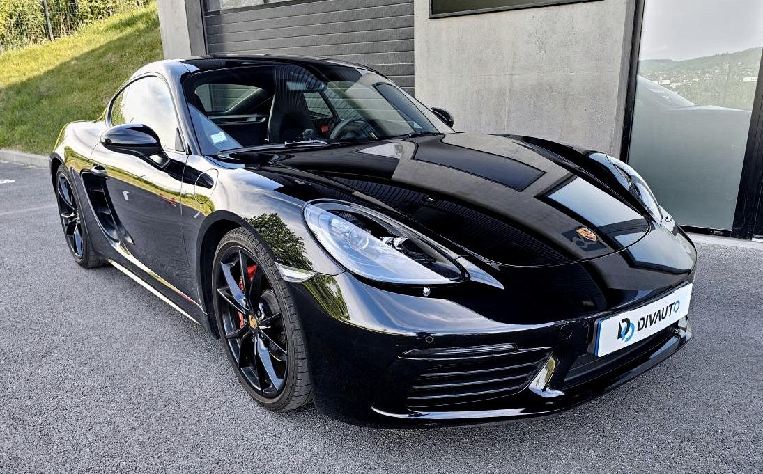 PORSCHE CAYMAN
