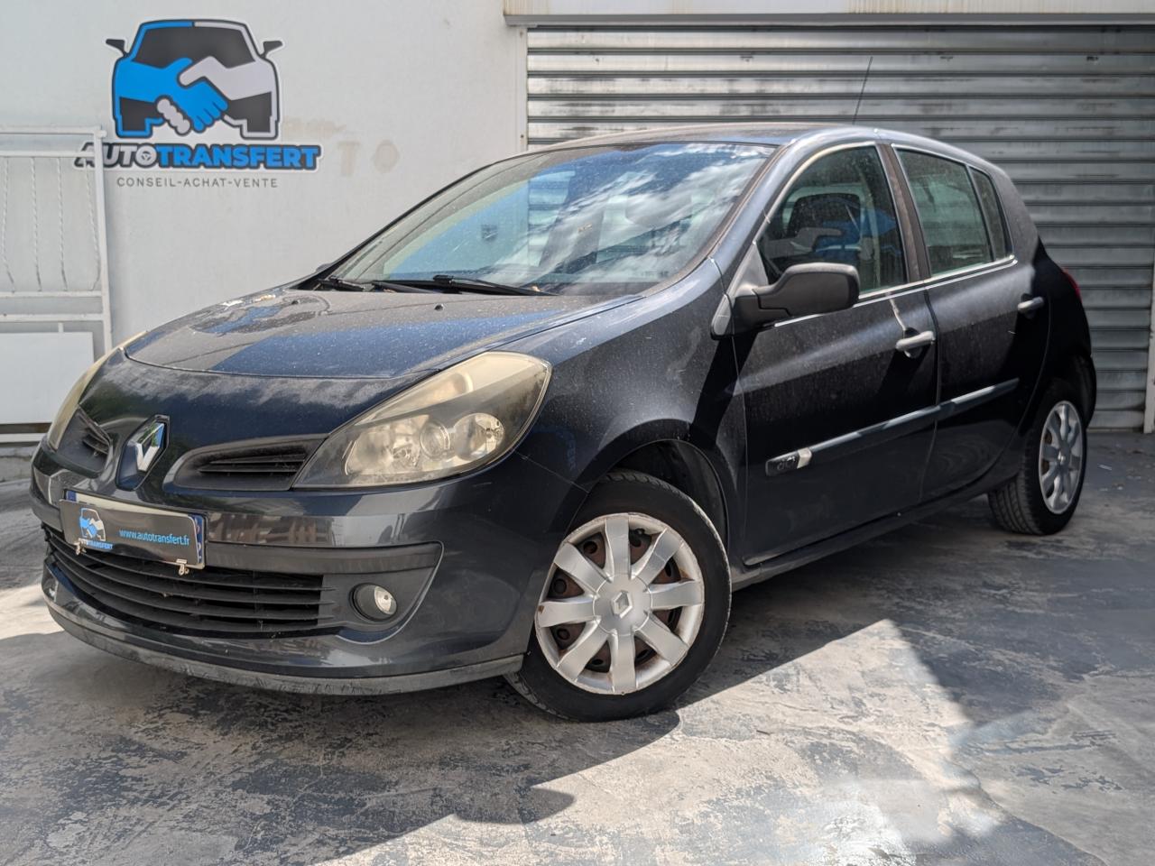 RENAULT CLIO