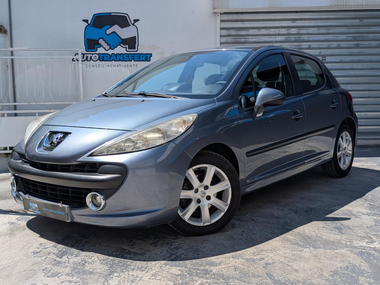 PEUGEOT 207 1.6 HDi 110ch Premium