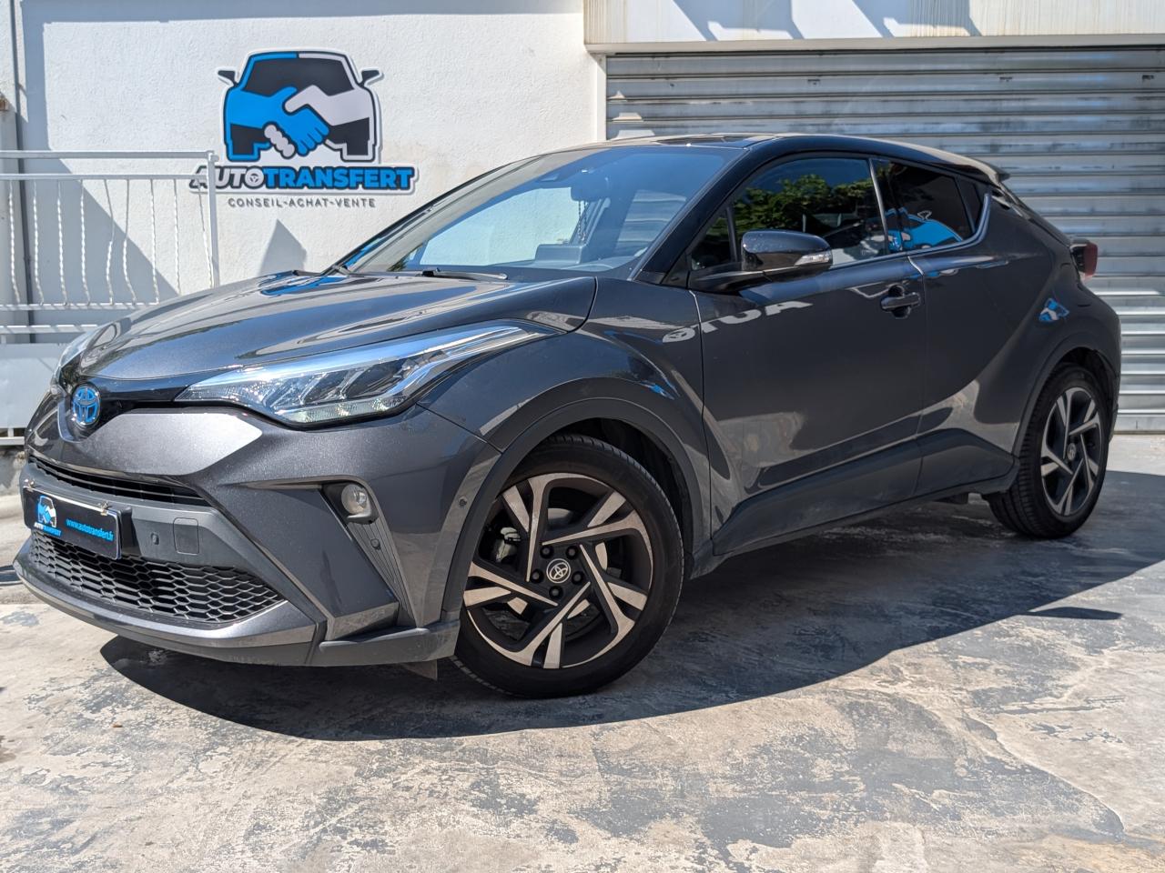 TOYOTA C-HR 1.8 Hybrid - BV e-CVT 2023  Design PHASE 2