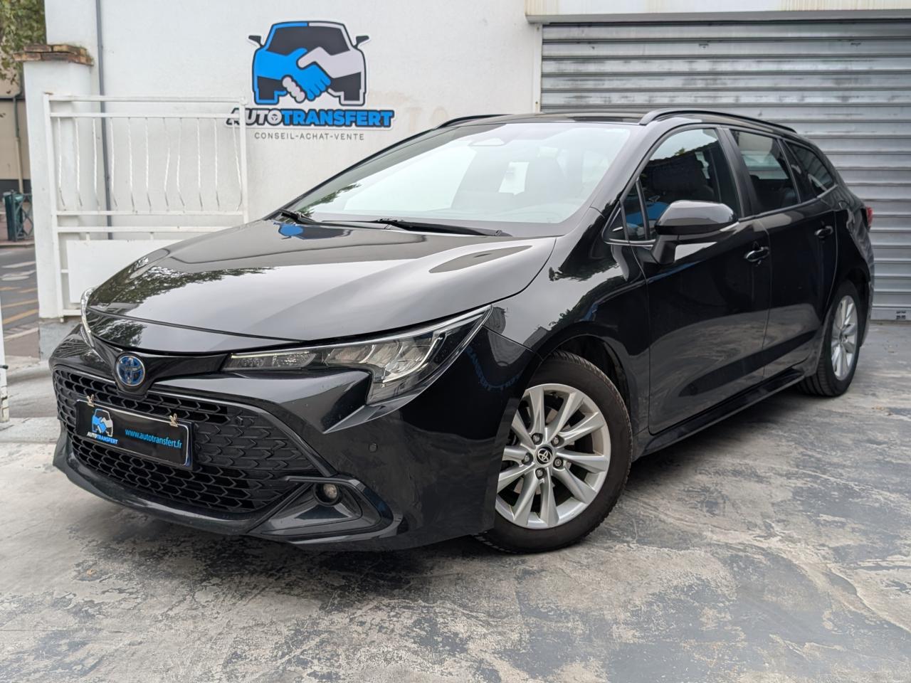 TOYOTA COROLLA 1.8 Hybrid 140ch  BV e-CVT  TOURING SPORTS Dynamic Business