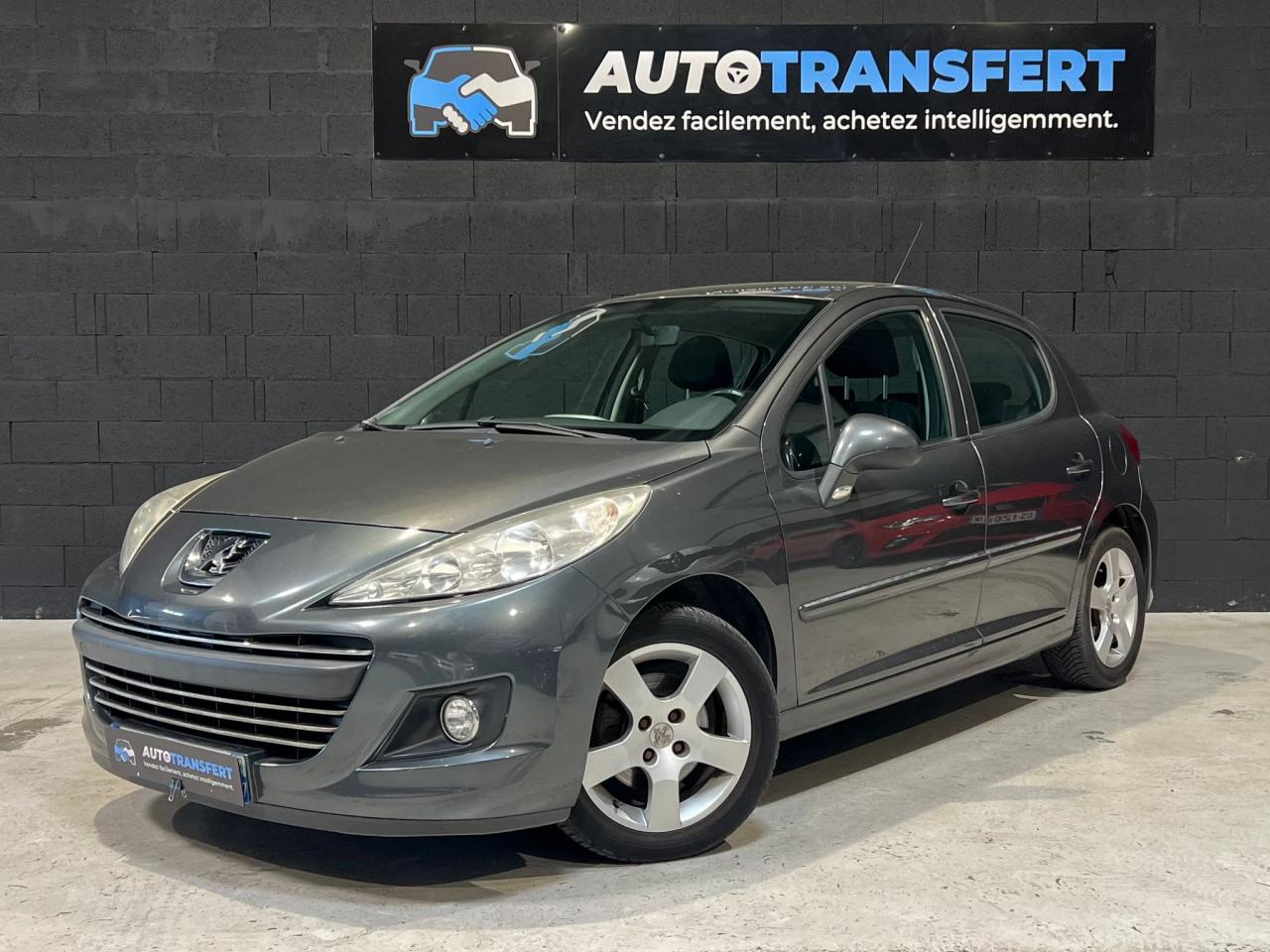 PEUGEOT 207