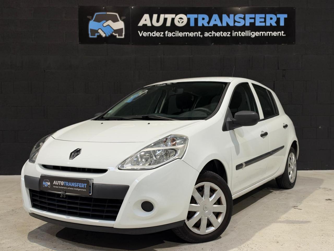 RENAULT CLIO